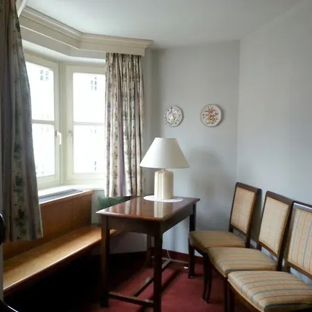 Haus Hinterbrau Guest house *